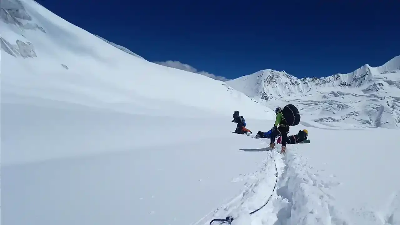 Traill's Pass Expedition